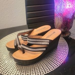 💕Beautiful Rhinestone Wedges!!